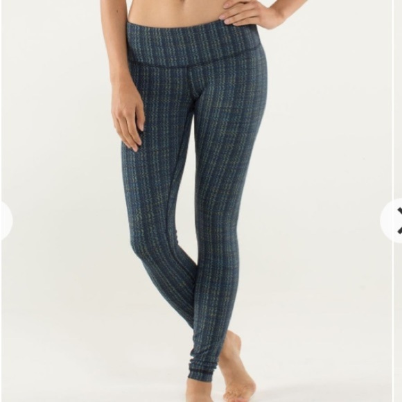 Lululemon Wunder Under High Low Ziggy Wee August Inkwell pattern blue leggings 4 - Picture 1 of 9